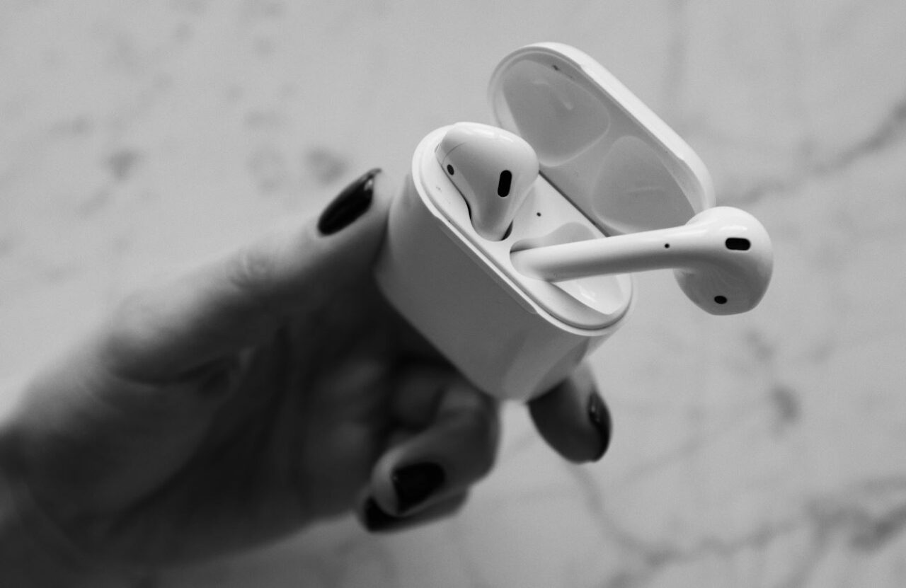 Galaxy Buds Keep Disconnecting & Reconnecting? 7 Reasons - 2024 Update