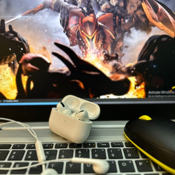 Are AirPods Good For PC Gaming All AirPods Compared Are Airpods Good For Gaming On Pc 1 600x600 